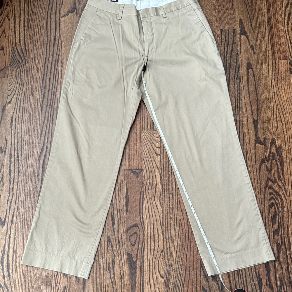 Michael Kors Men's Khaki Chinos. Waist 33